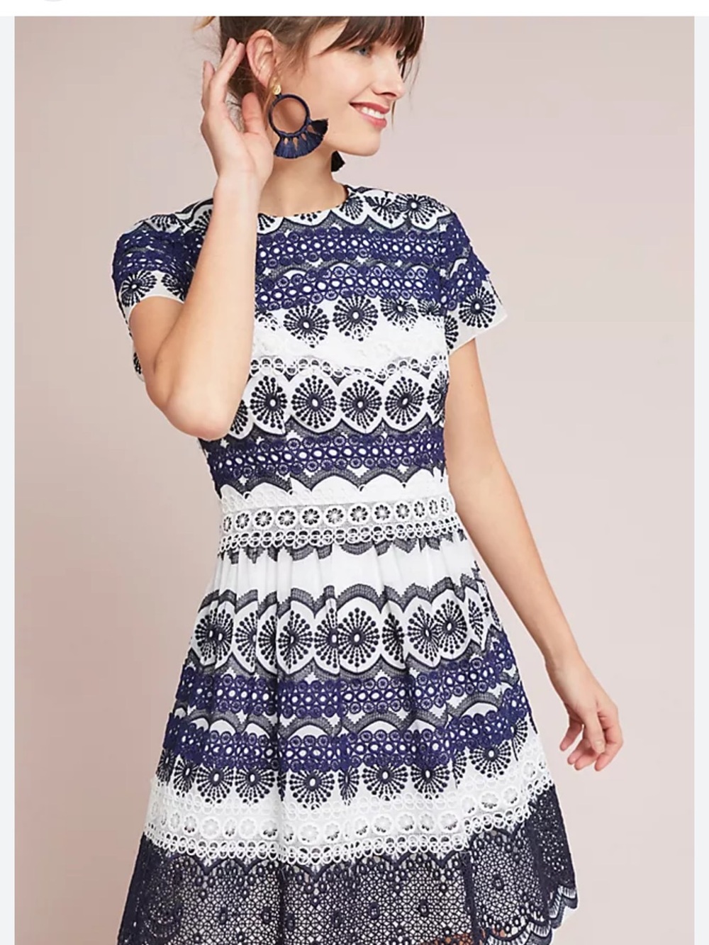 ML Monique Lhuillier Eyelet Dress Blue and White Lace Size 12